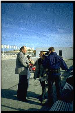 Press conference at Ostend (B)